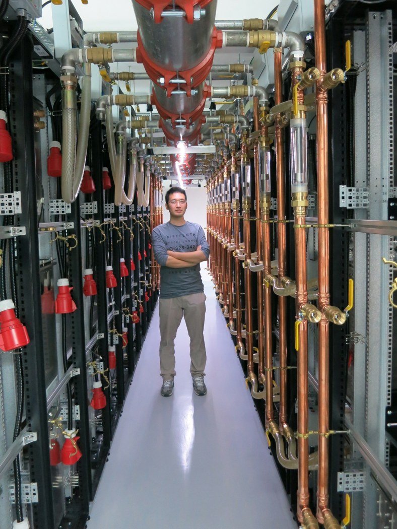 Bitcoin Mining Boosts Interest In Liquid Cooling - chinese journalist xiaogang cao recently visited a secret bitcoin mining facility owned by asicminer in hong kong image xiaogang cao